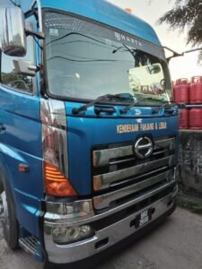 VB Tanks 30 Footer Trailer